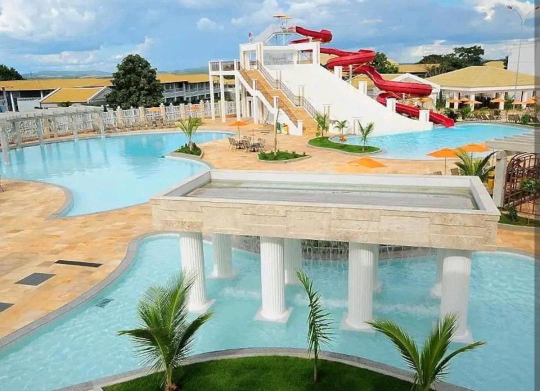 Lacqua Di'Roma Parque Com Parque Aquatico Incluso Na Diaria! Roupas De Cama E Toalhas Nao Estao Disponiveis No Servico, Devem Ser Levado Pelo Hospede! Apartment Caldas Novas Exterior photo