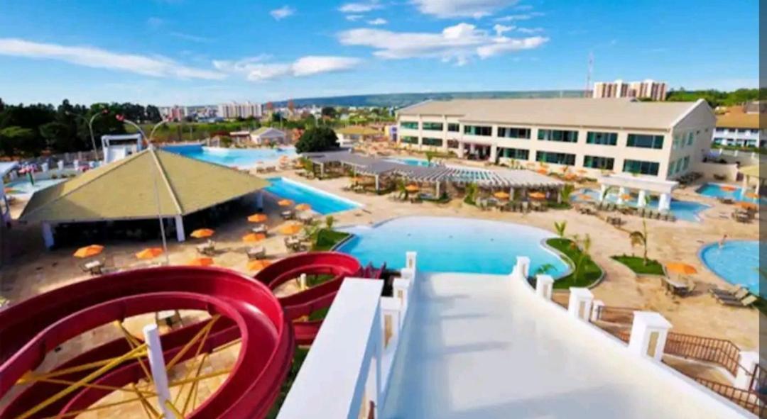 Lacqua Di'Roma Parque Com Parque Aquatico Incluso Na Diaria! Roupas De Cama E Toalhas Nao Estao Disponiveis No Servico, Devem Ser Levado Pelo Hospede! Apartment Caldas Novas Exterior photo